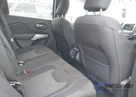 2019 Jeep Cherokee Upland 4X4 из США, поврежденный, VIN 1C4PJMCX1KD445242